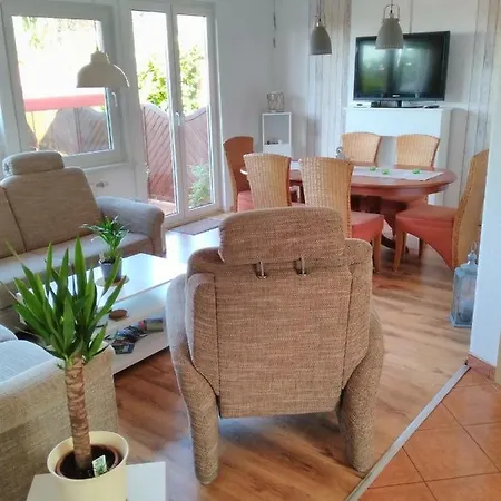 Vakantiehuis Haus Der 16 Seen *